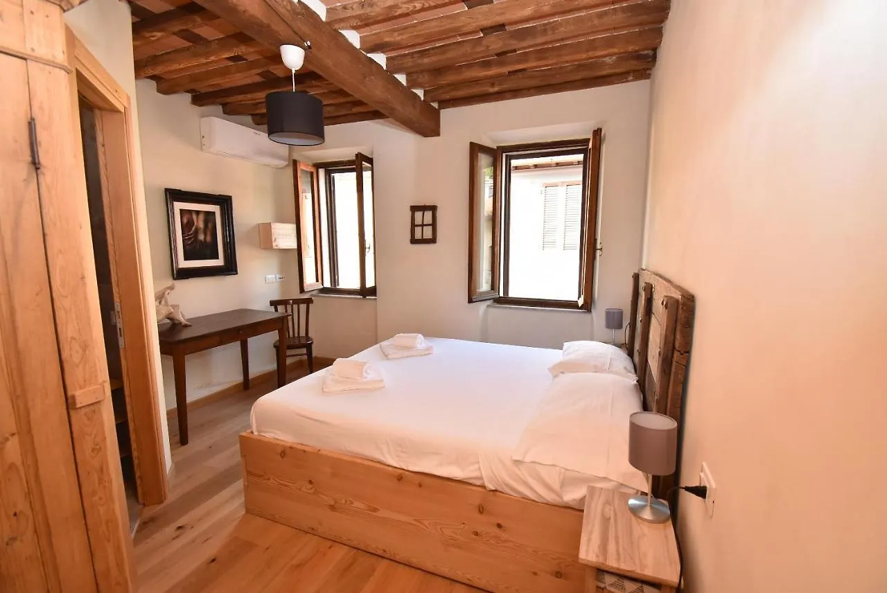 The Living Gallery Pietrasanta Apartment