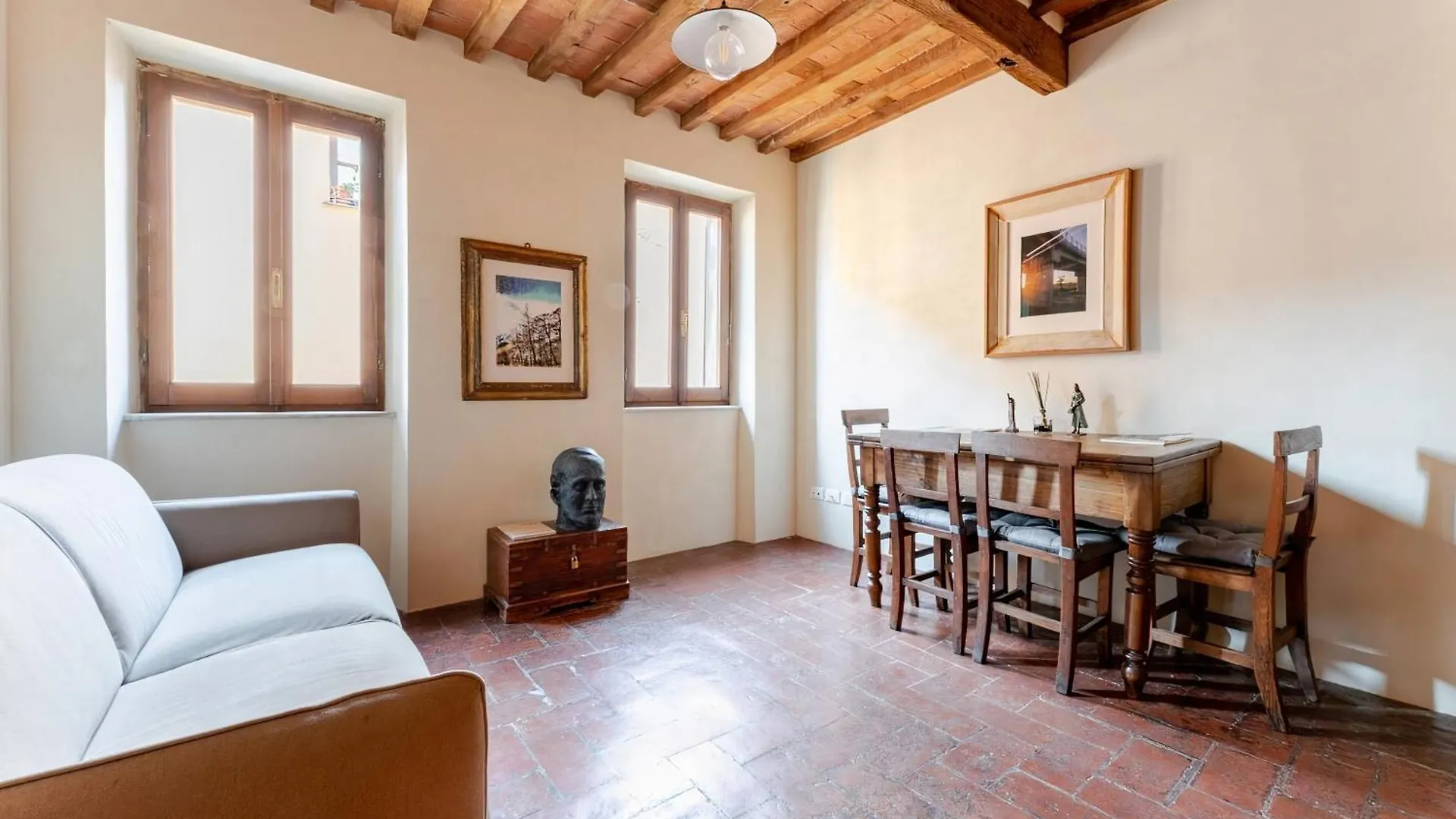 The Living Gallery Pietrasanta