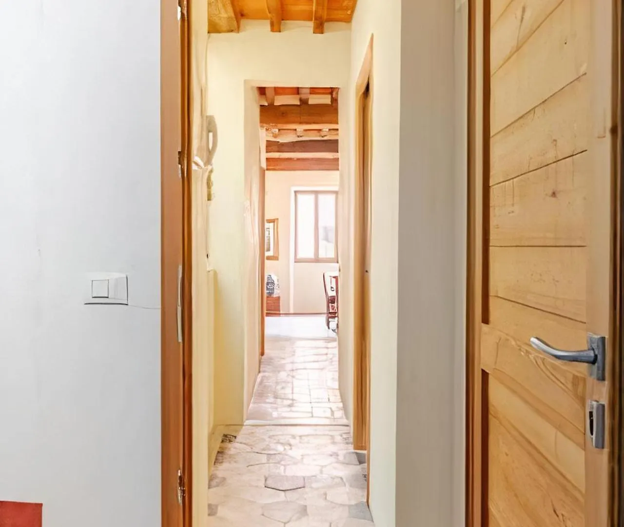 The Living Gallery Pietrasanta Apartment